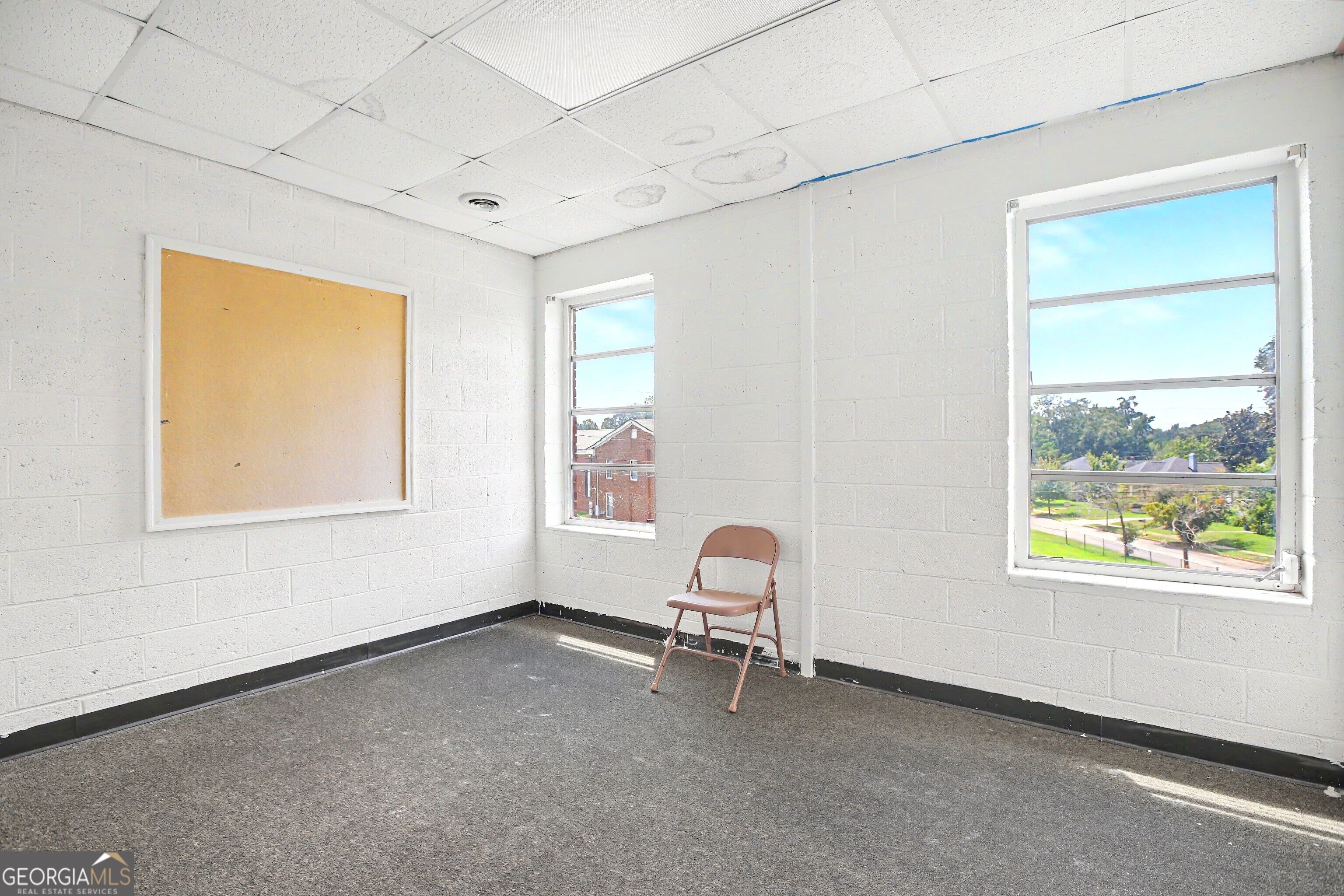 300 West Goodrich Avenue Property Photo 37