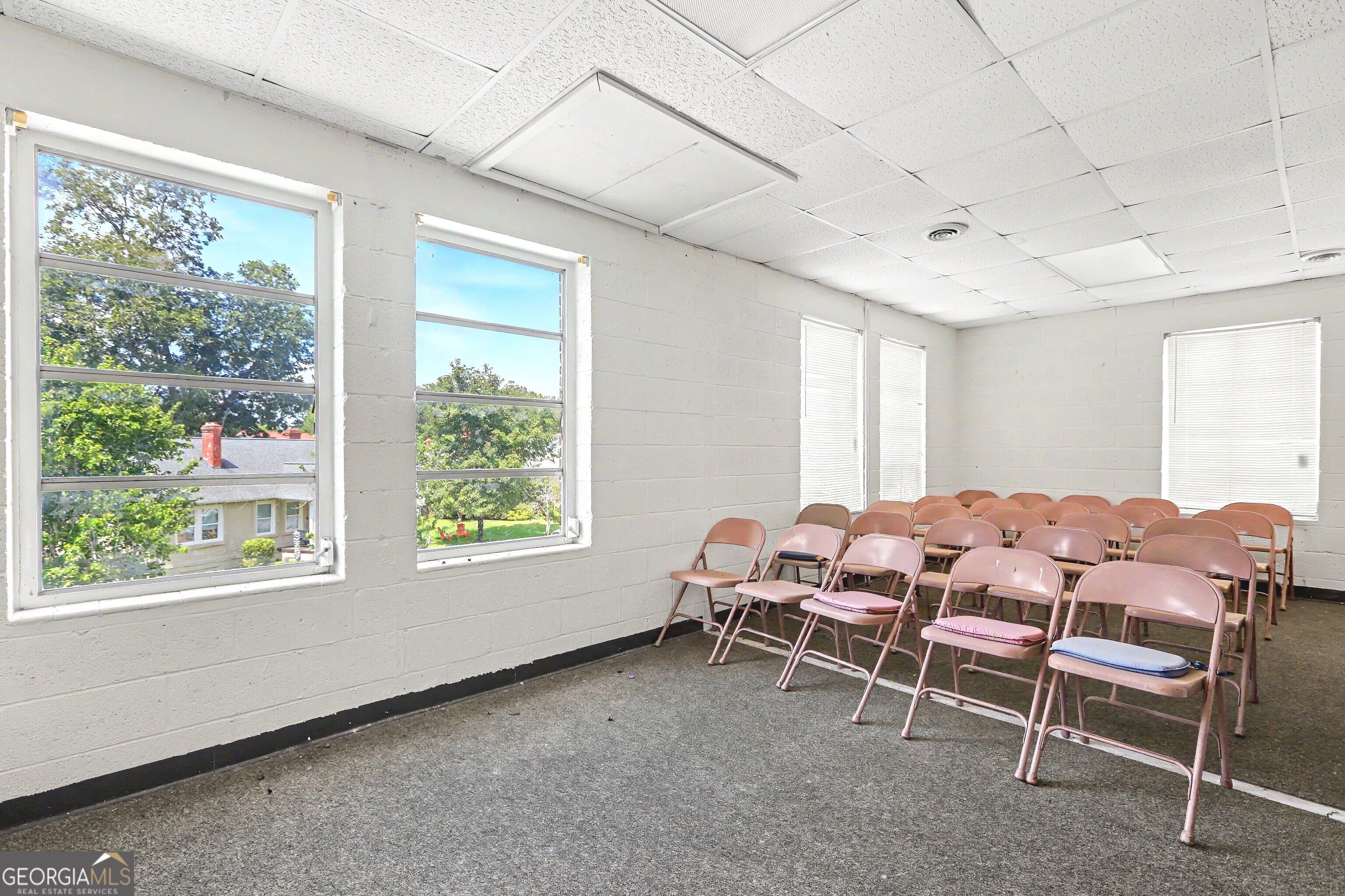 300 West Goodrich Avenue Property Photo 40