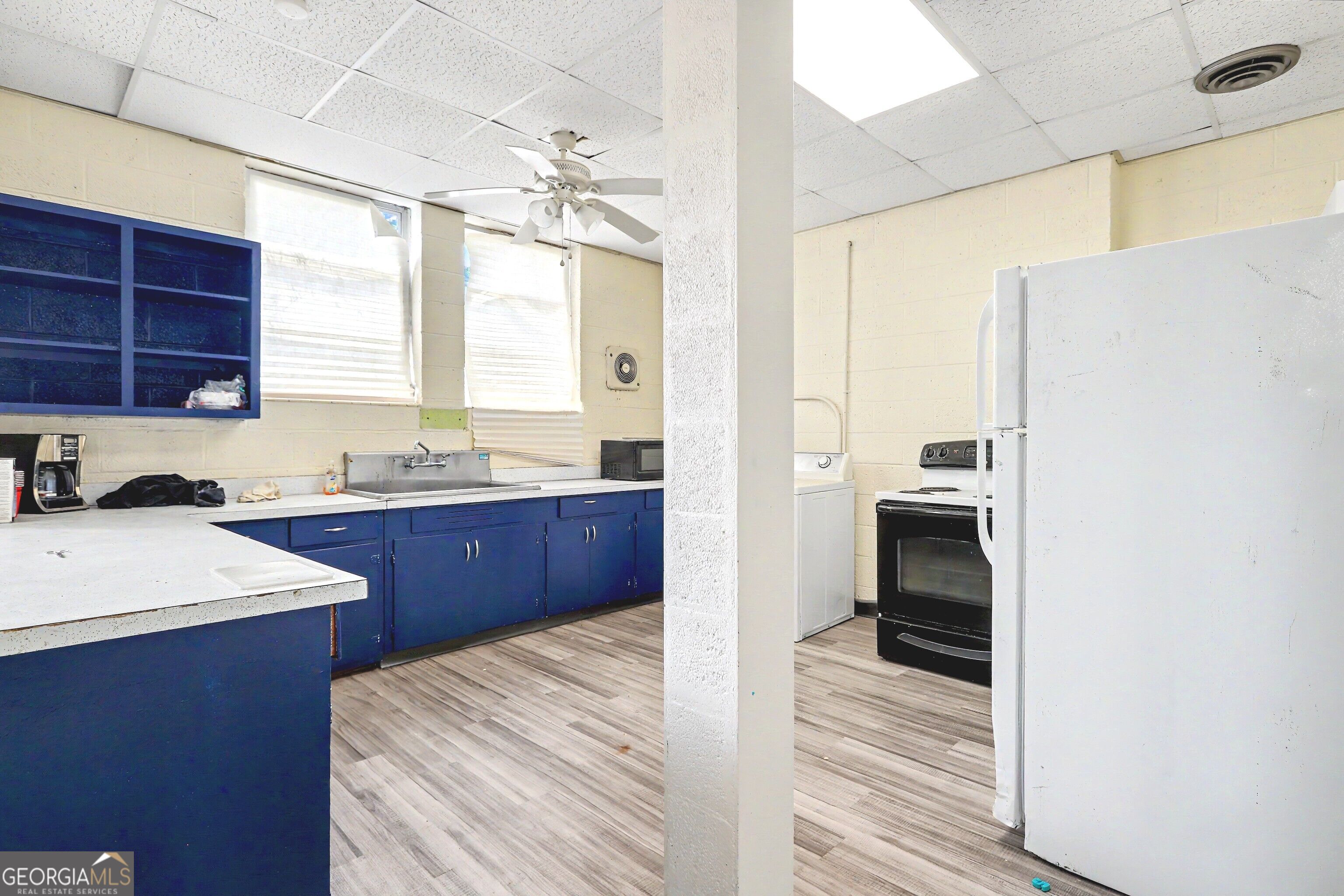 300 West Goodrich Avenue Property Photo 52