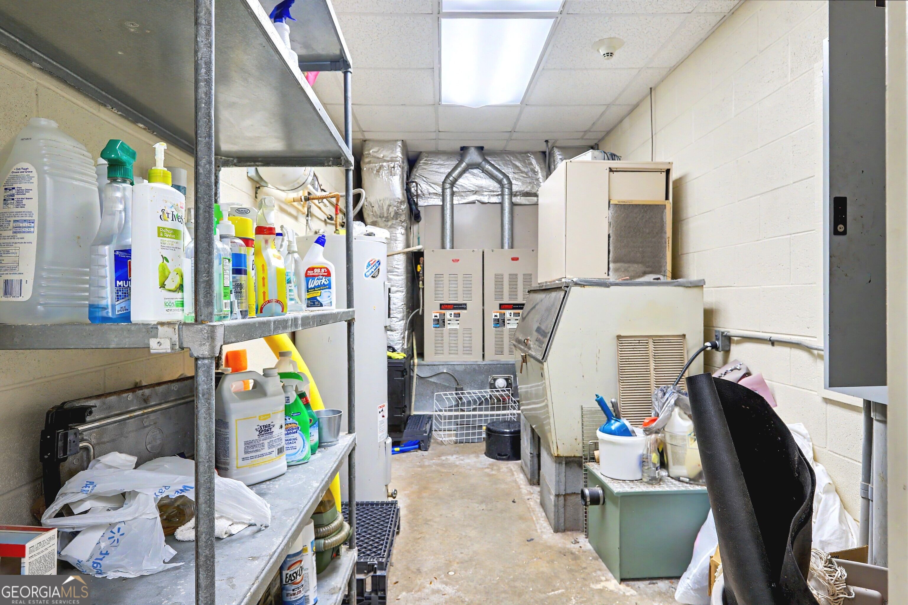 300 West Goodrich Avenue Property Photo 74