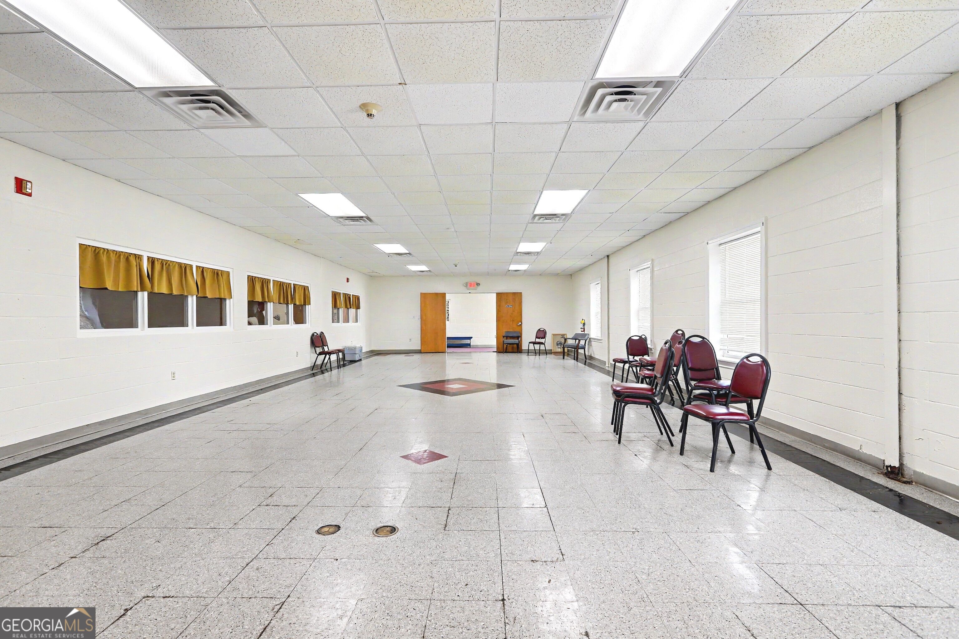300 West Goodrich Avenue Property Photo 75