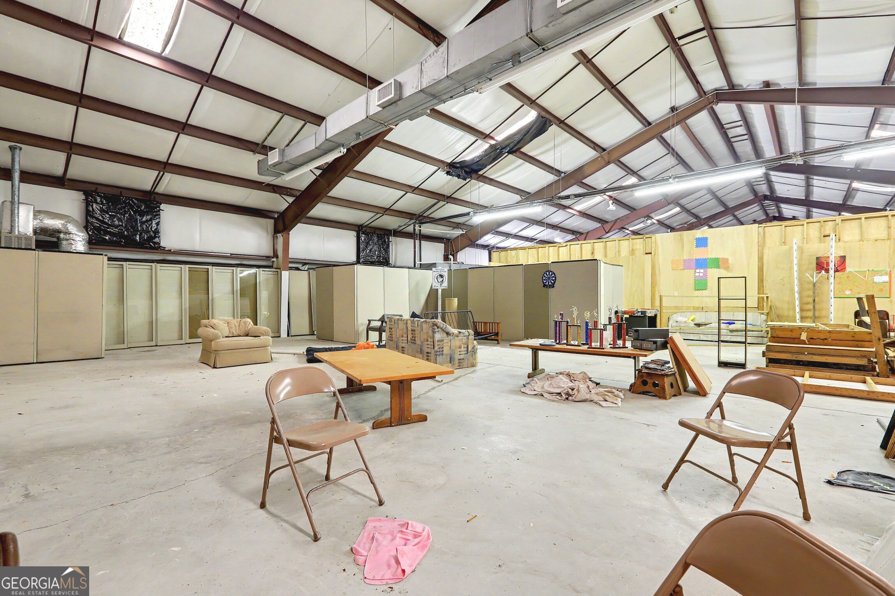 300 West Goodrich Avenue Property Photo 78