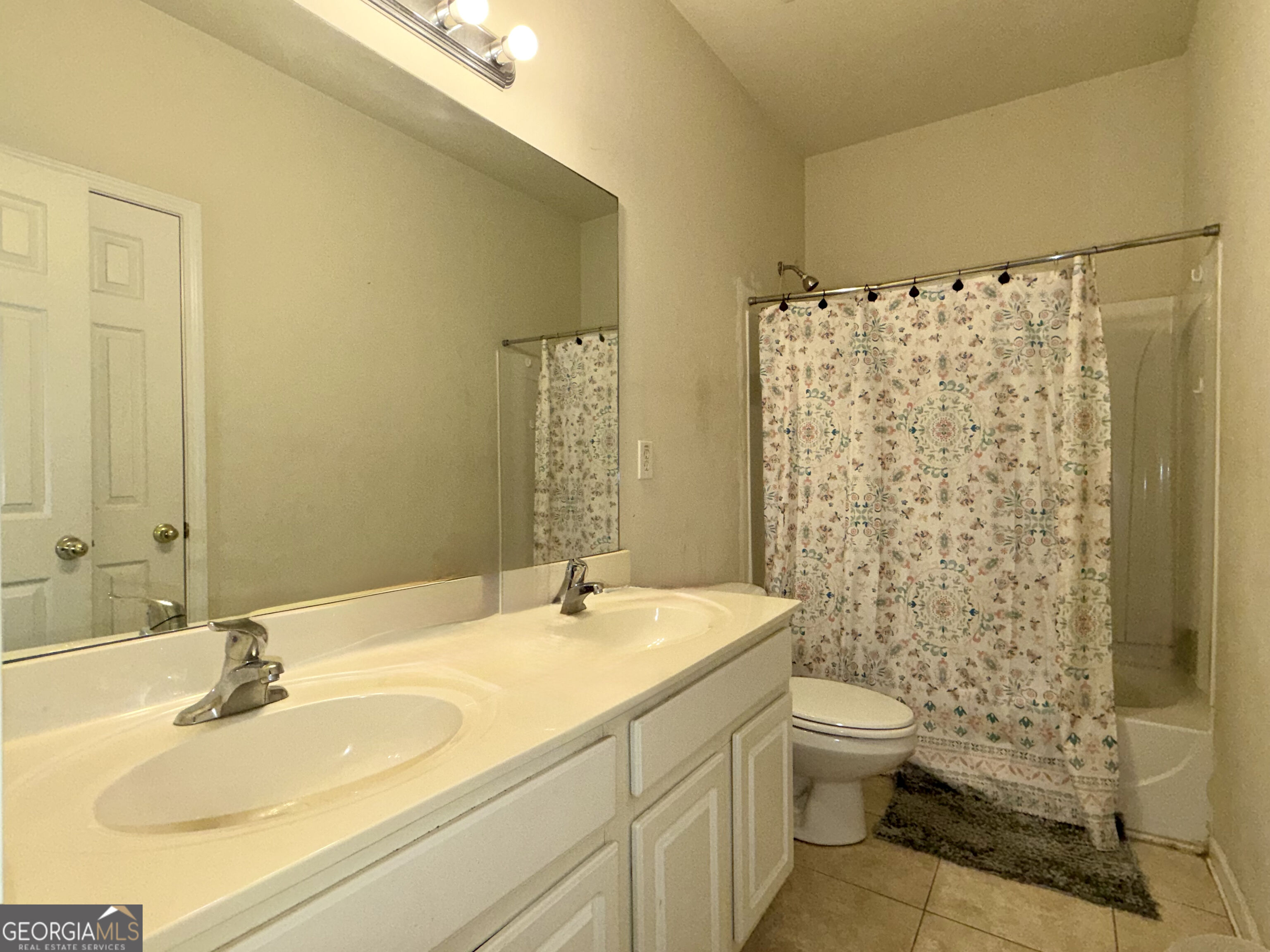 2114 Appaloosa Way Property Photo 13