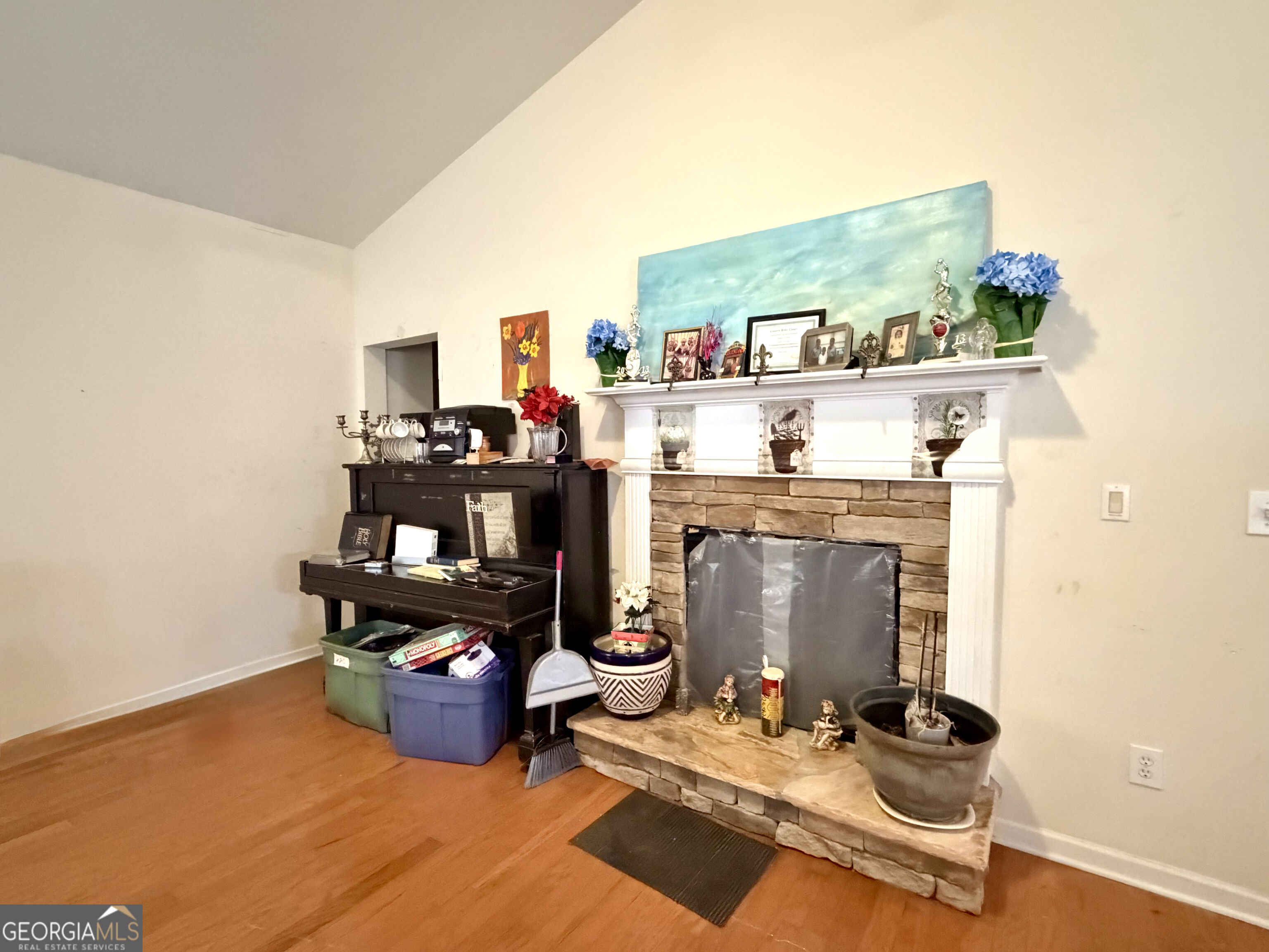 2114 Appaloosa Way Property Photo 45