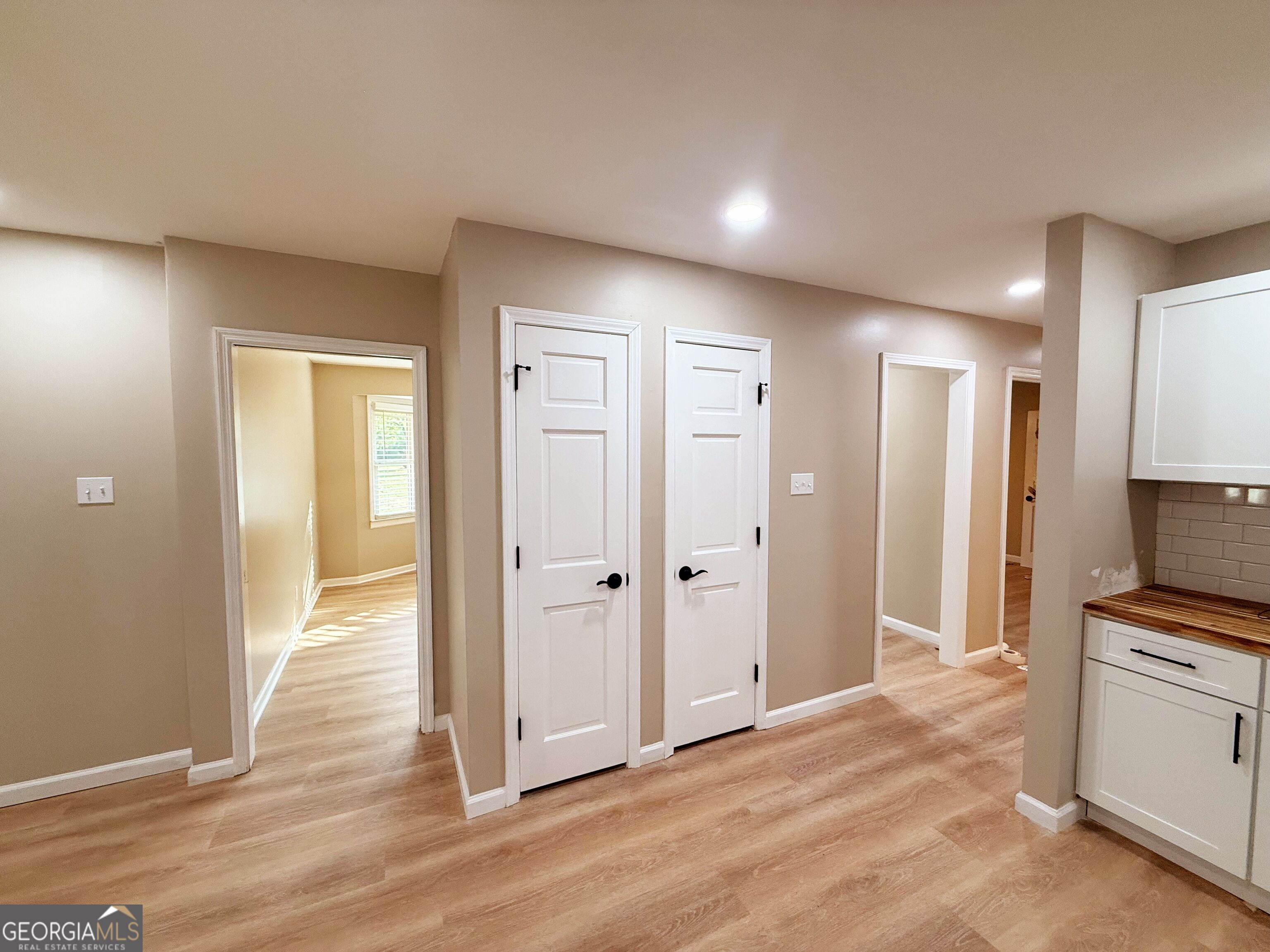 742 Garr Road Property Photo 10