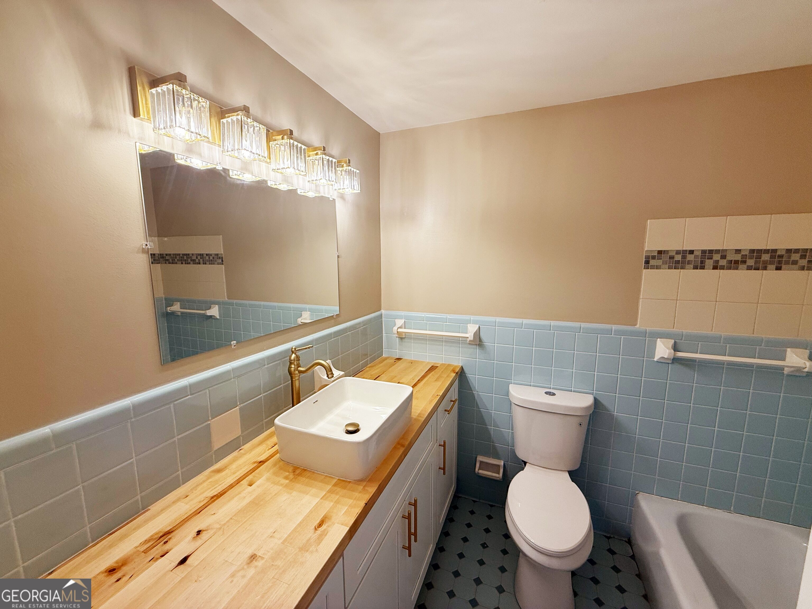 742 Garr Road Property Photo 14