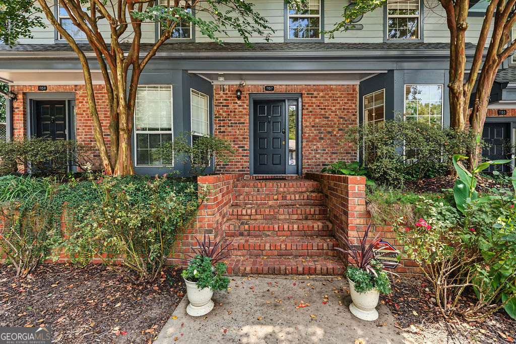 1157 Weatherstone Drive NE