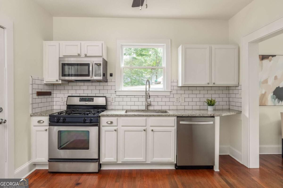 1514 Marbut Avenue Se Property Photo 9