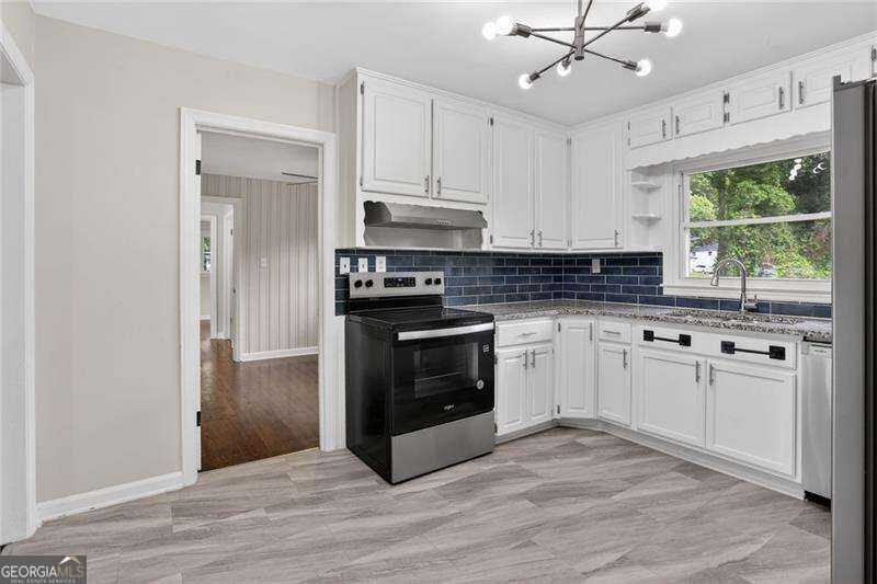 3081 Glendale Court Property Photo 4