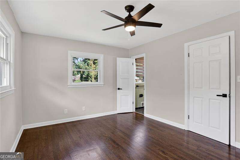 3081 Glendale Court Property Photo 10