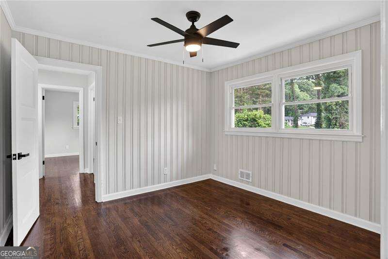 3081 Glendale Court Property Photo 11