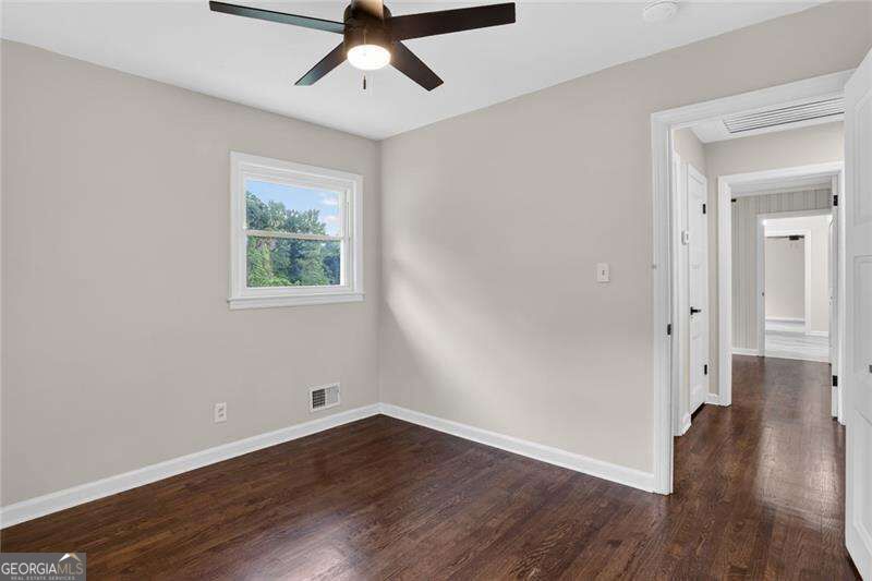 3081 Glendale Court Property Photo 12
