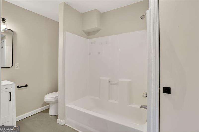 3081 Glendale Court Property Photo 13
