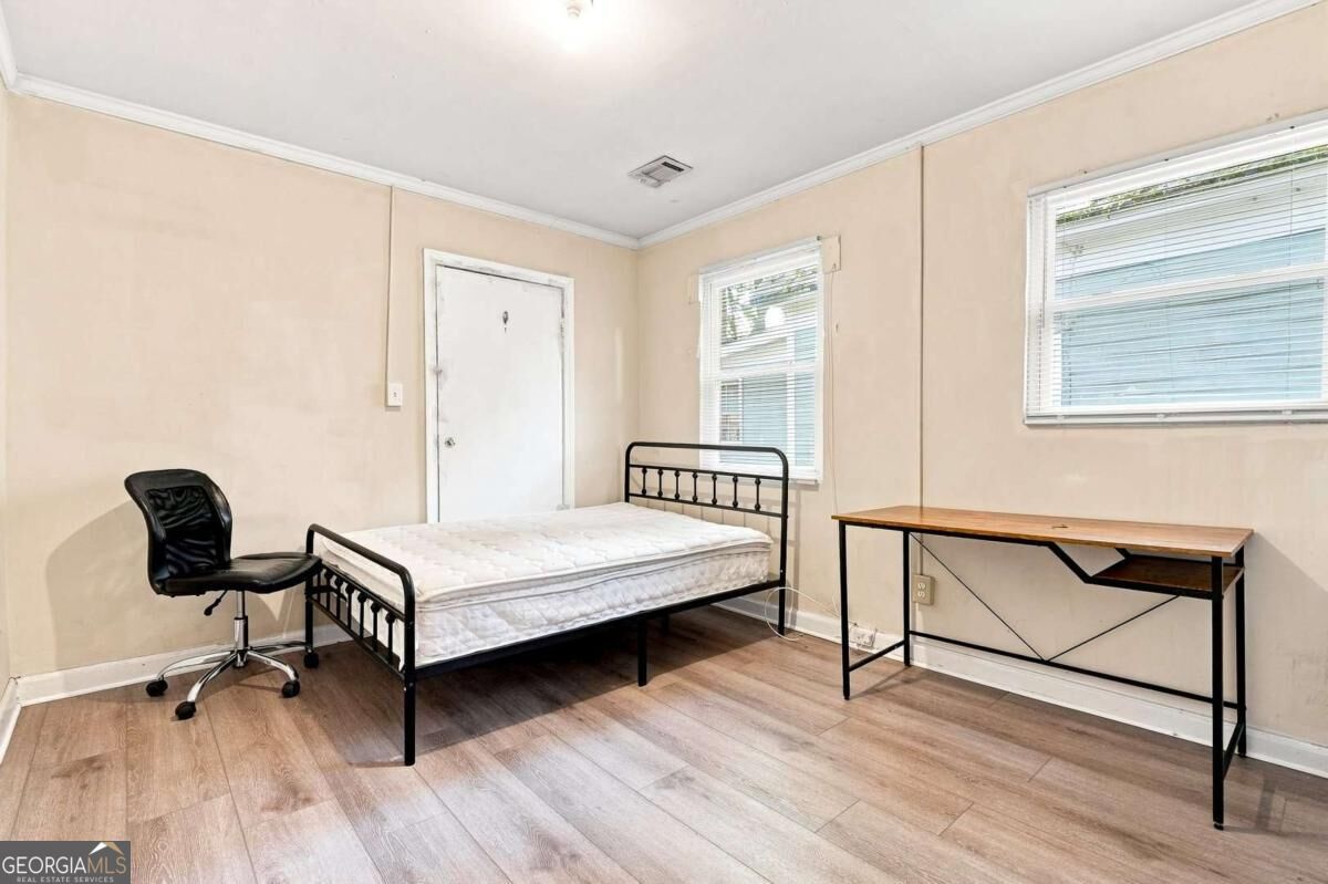 1071 Center Street Nw Property Photo 15