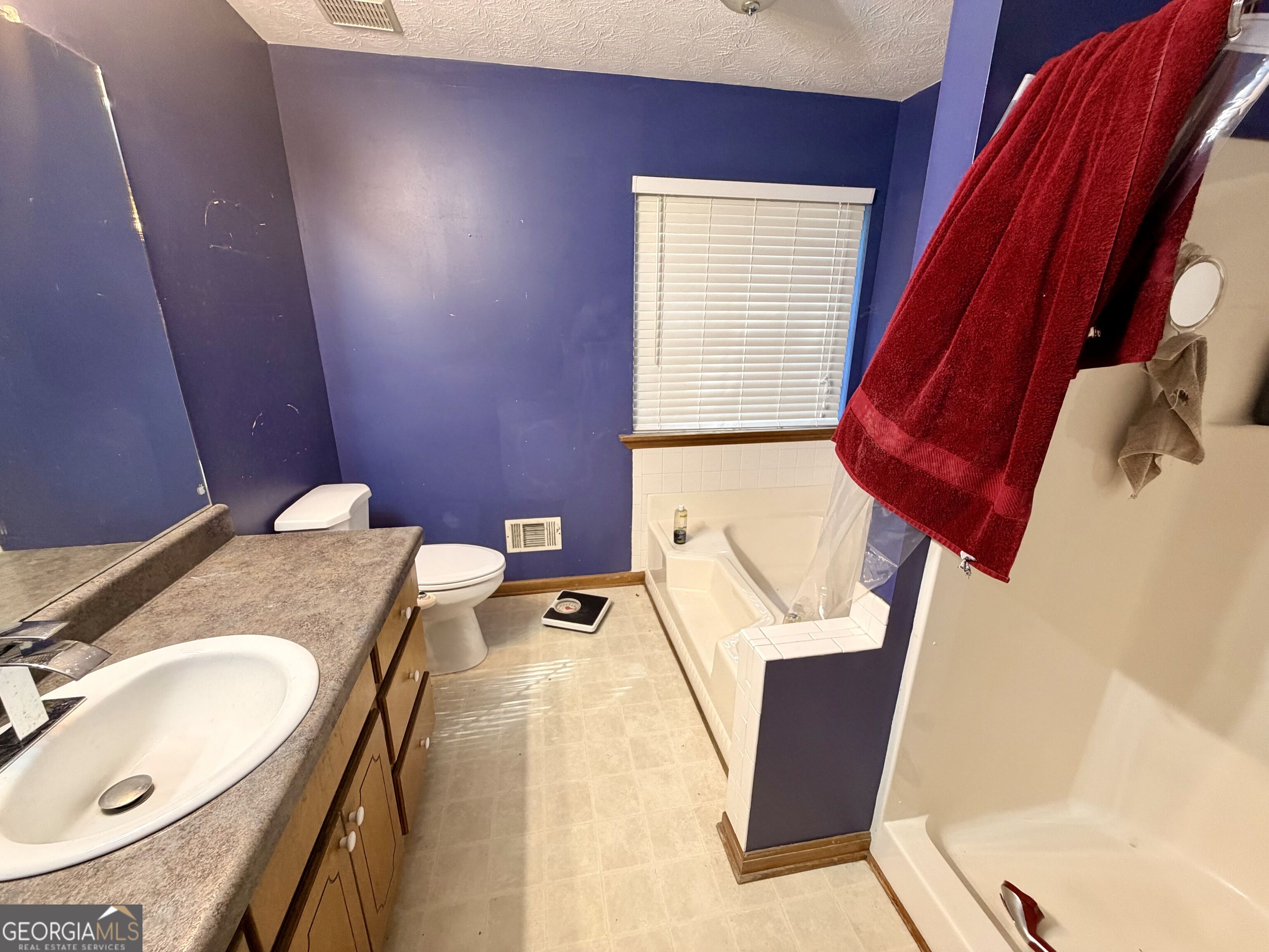 95 White Acres Drive Property Photo 12