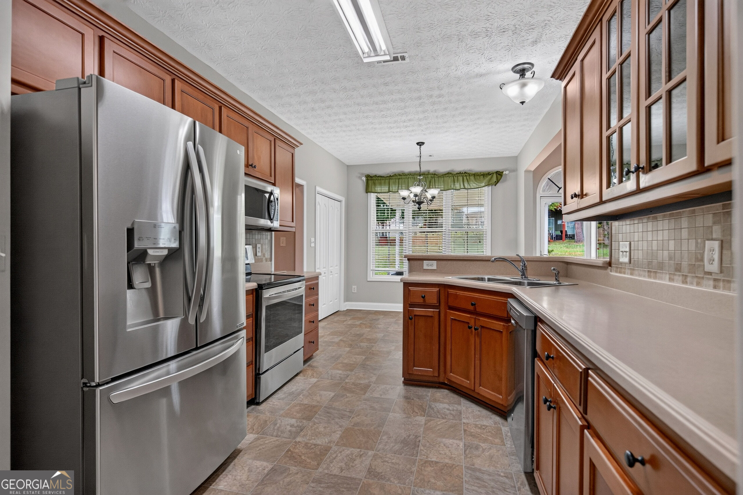 105 Churchill Drive Property Photo 15