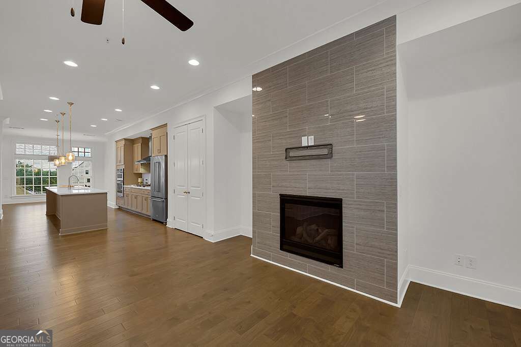 6807 Encore Boulevard Property Photo 10
