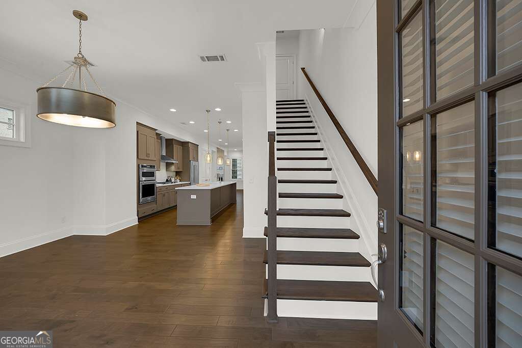 6807 Encore Boulevard Property Photo 13