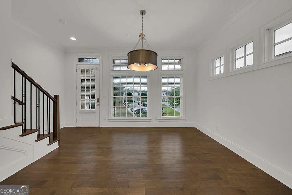 6807 Encore Boulevard Property Photo 14