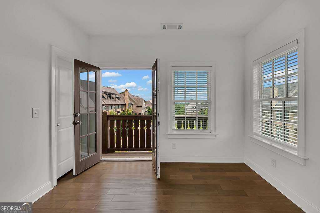 6807 Encore Boulevard Property Photo 24