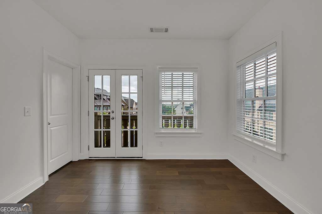 6807 Encore Boulevard Property Photo 40