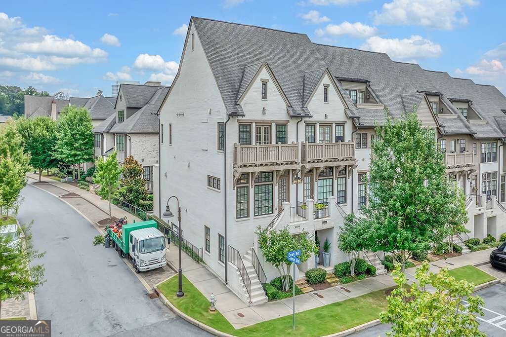 6807 Encore Boulevard Property Photo 47