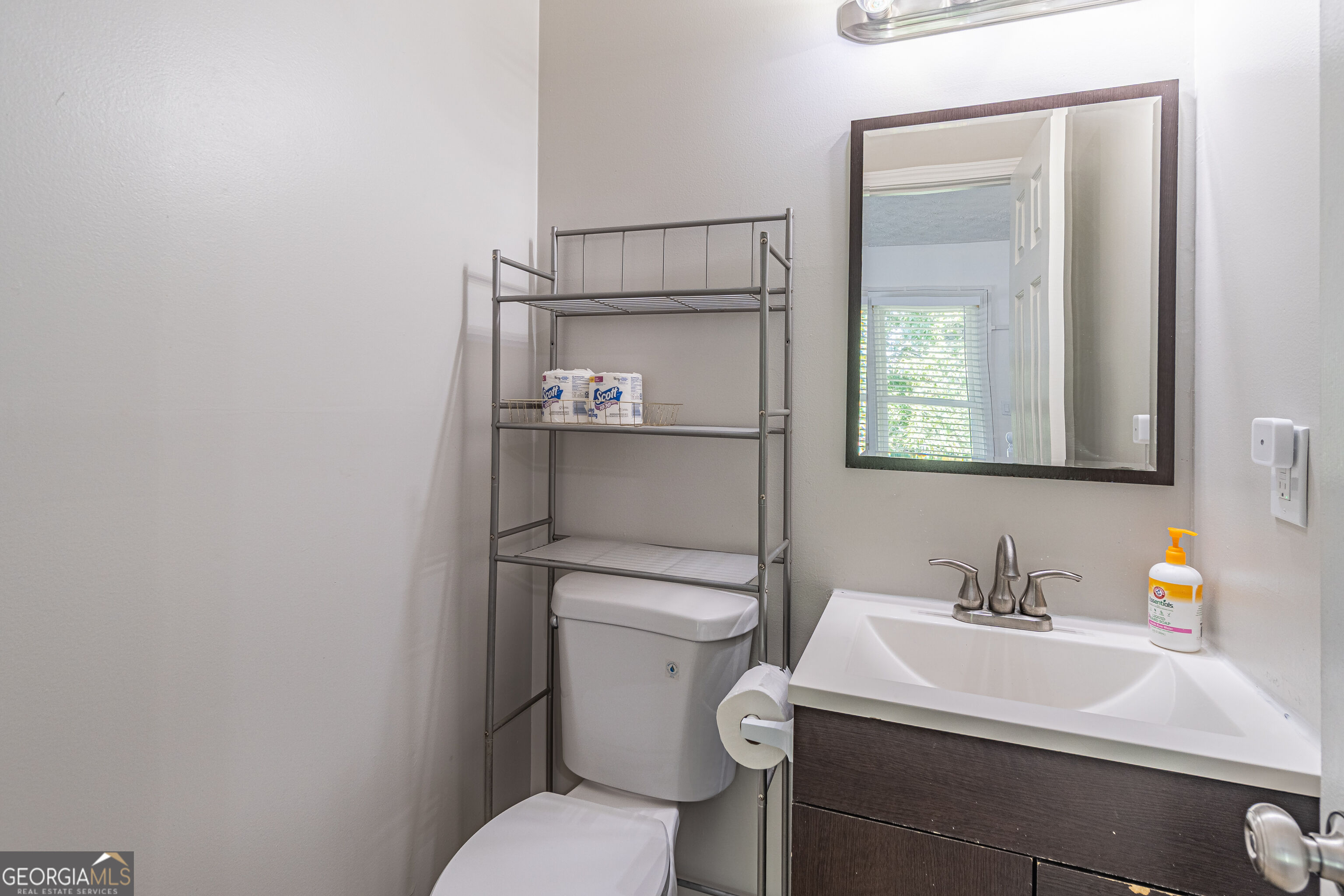 316 Wyngate Road Property Photo 13