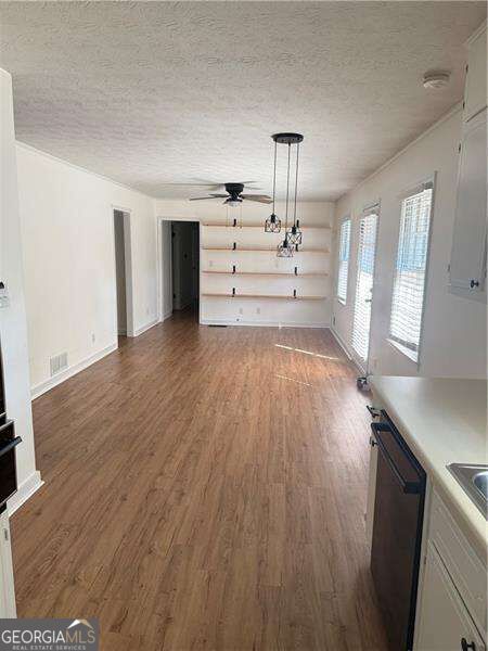 2168 Cannon Hill Road Sw Property Photo 6