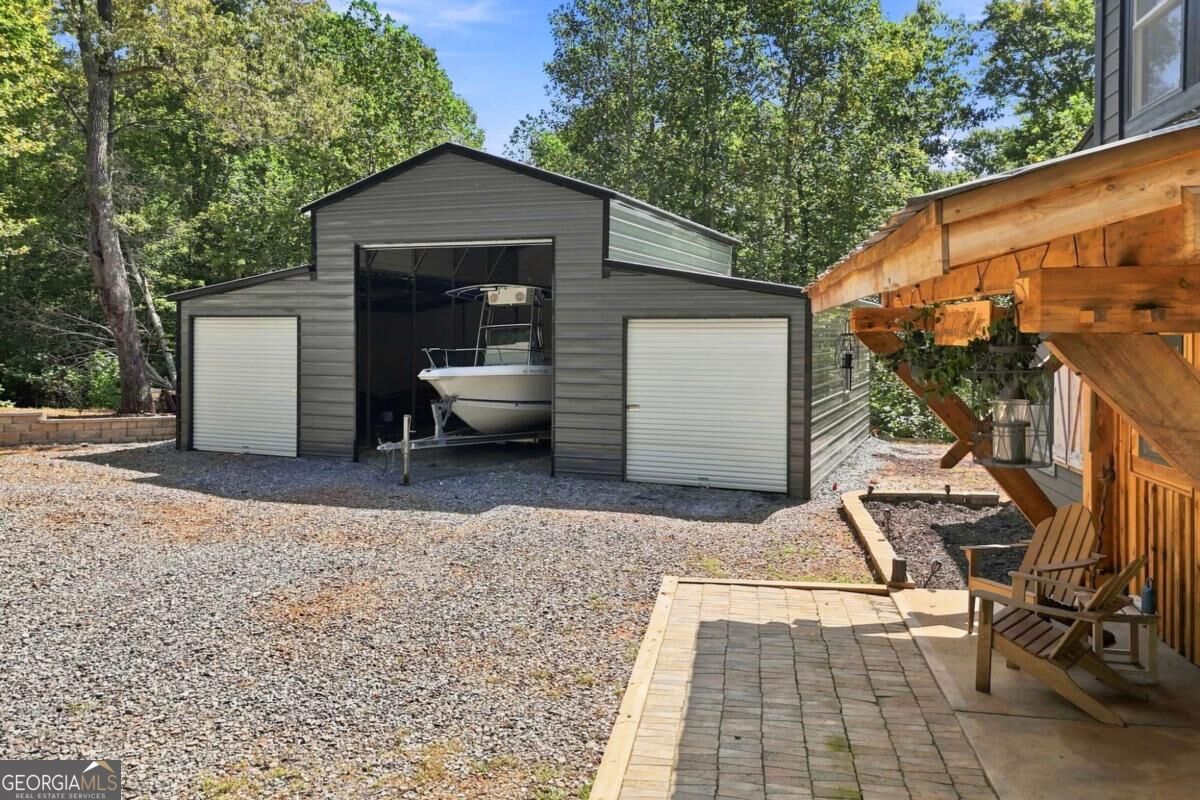 180 Red Plum Drive Property Photo 37