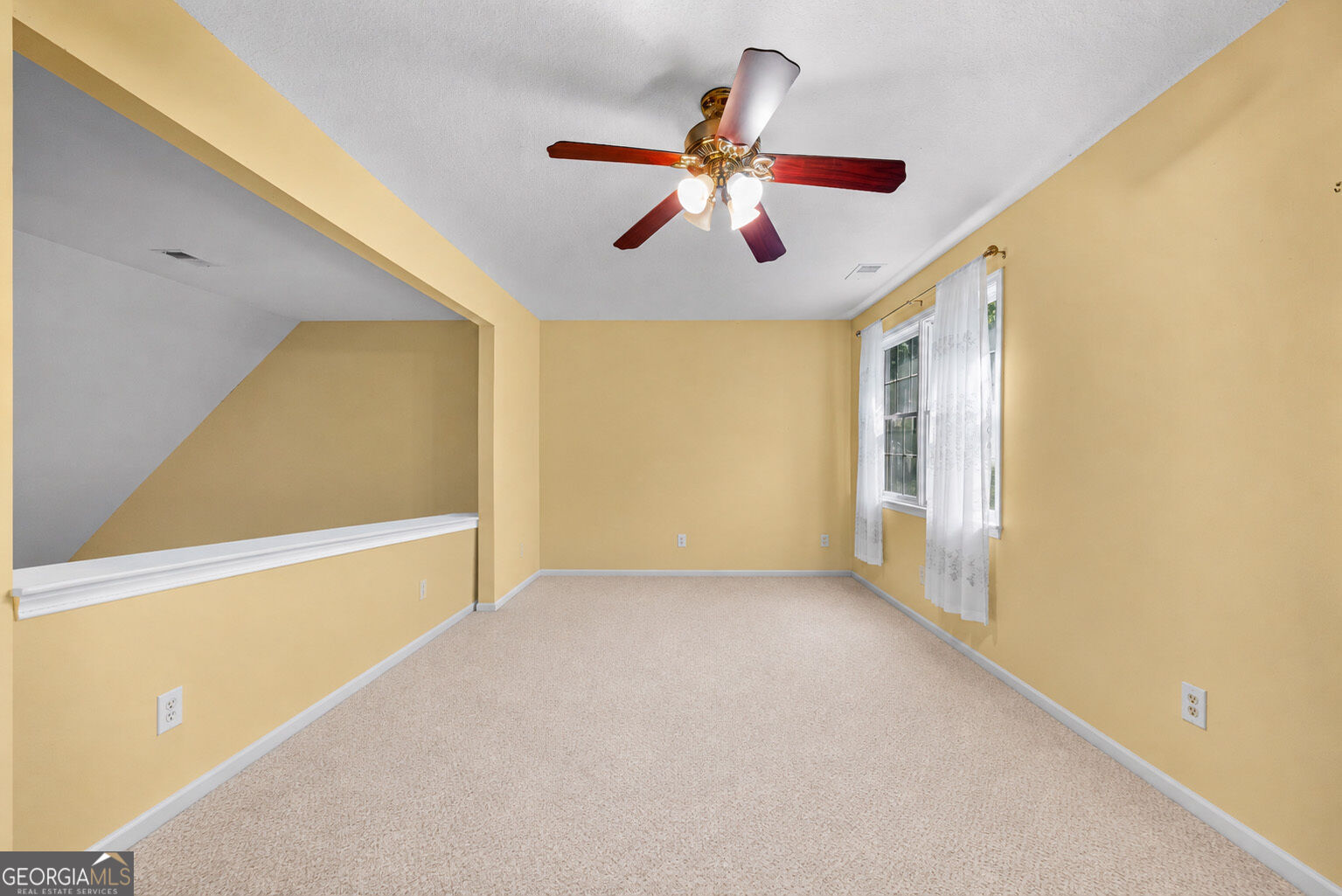 11 Harbor Lane Property Photo 24