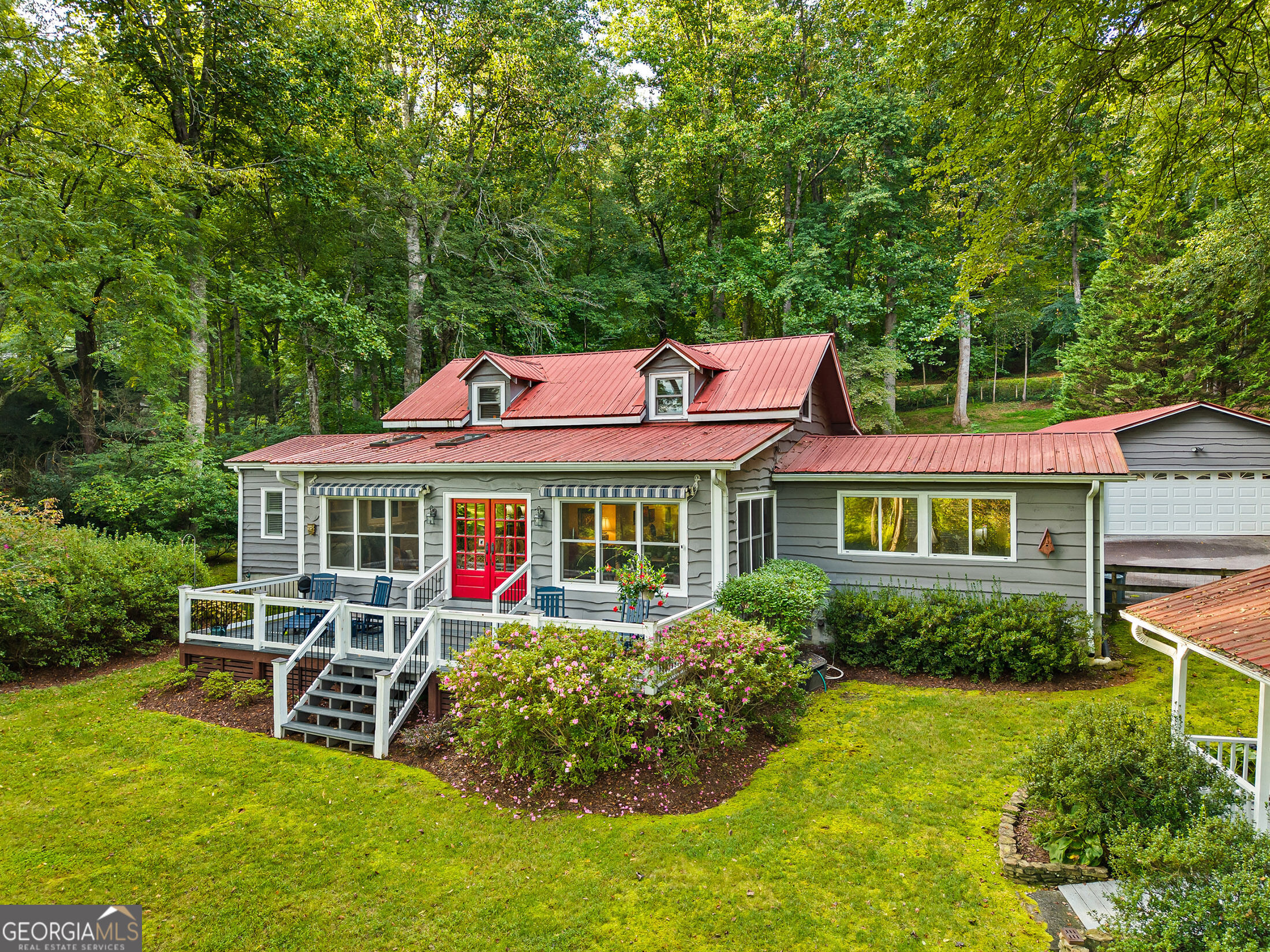 5432 Wolffork Road Property Photo 2