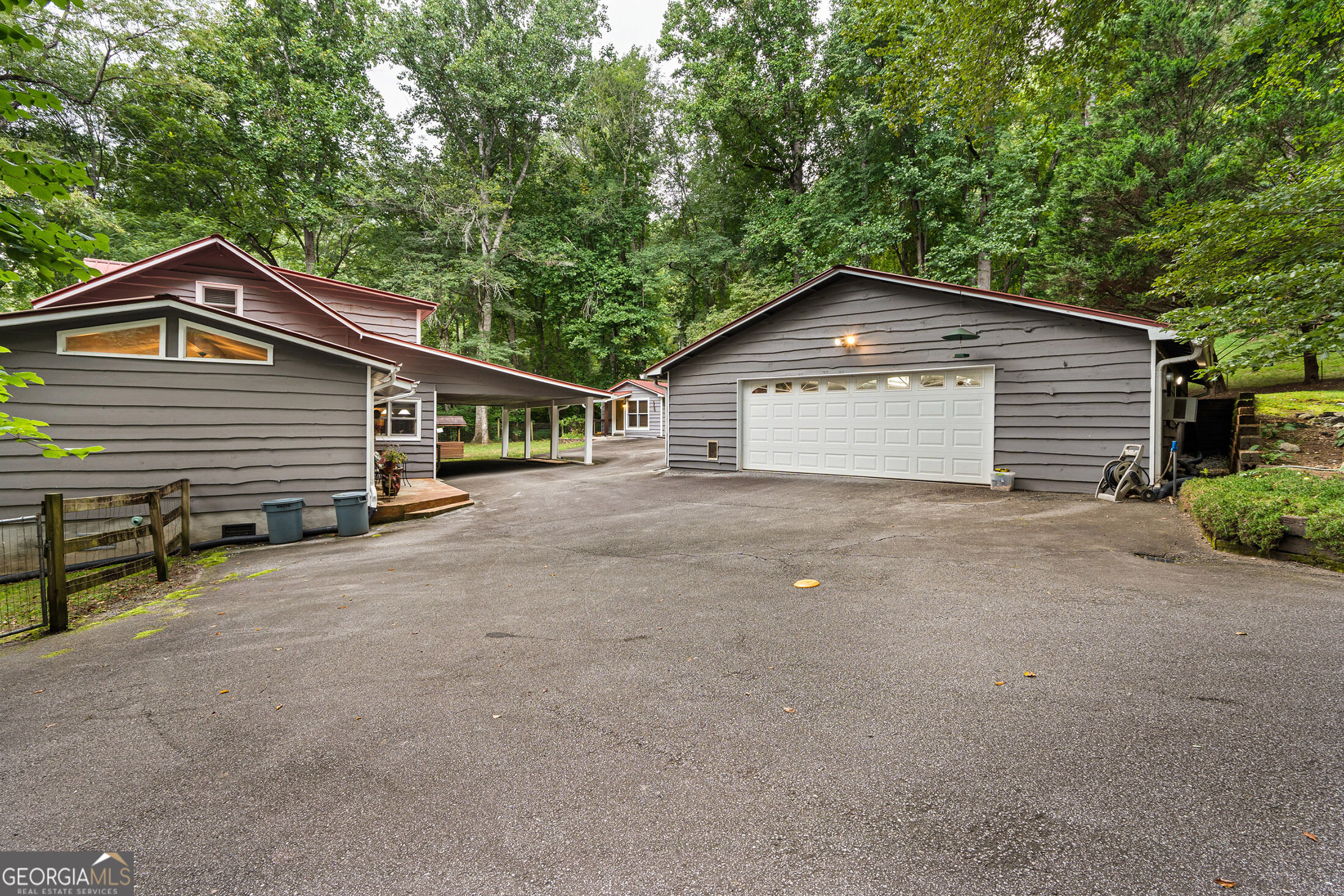 5432 Wolffork Road Property Photo 5