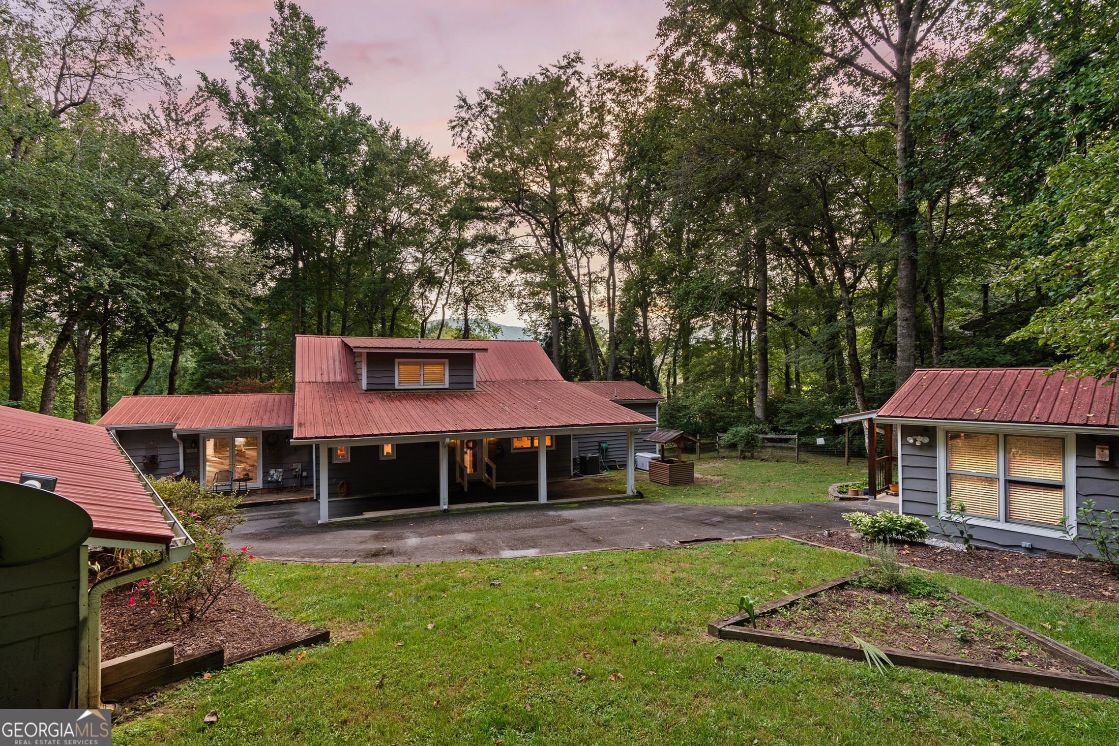 5432 Wolffork Road Property Photo 46