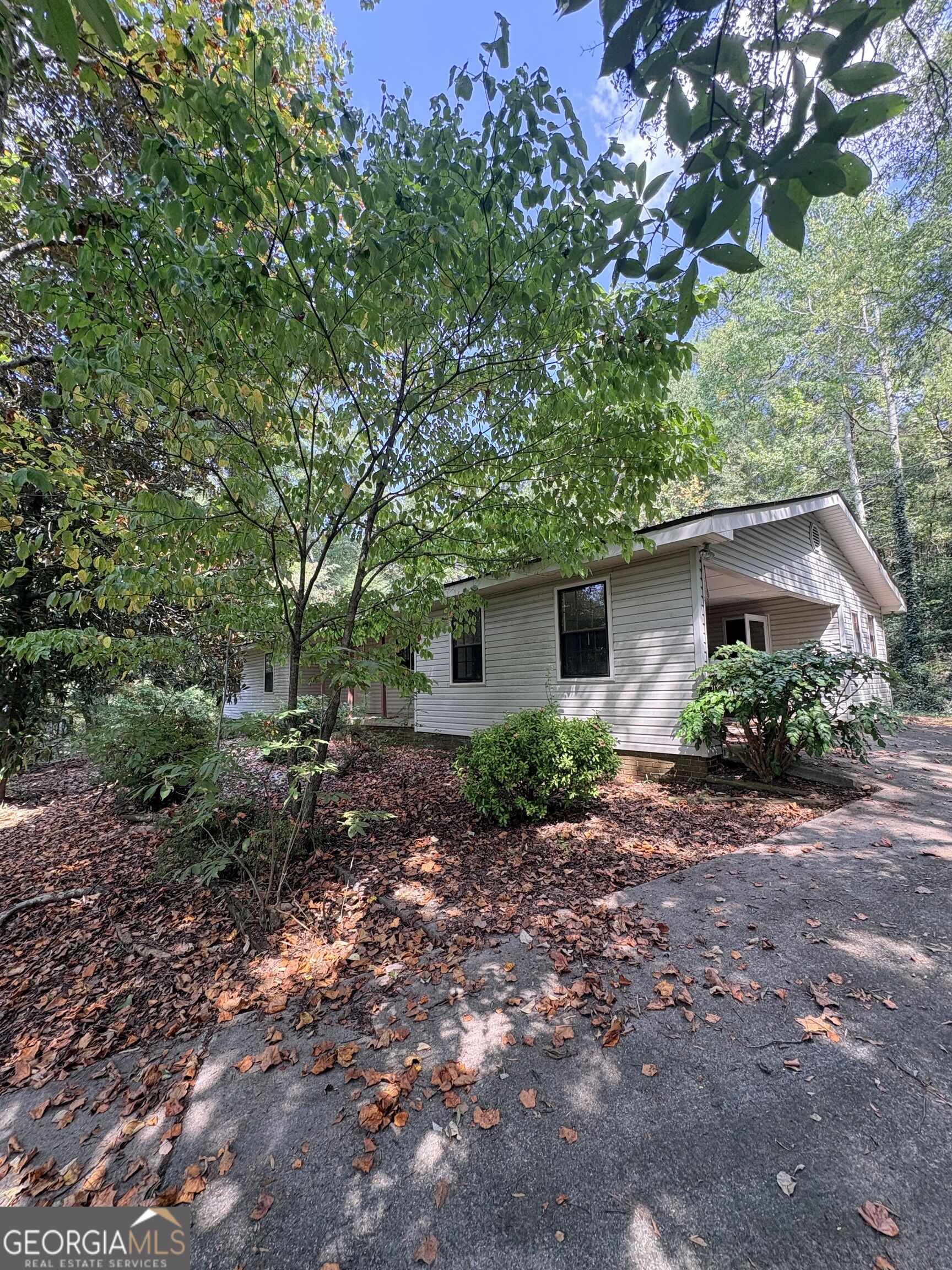 8164 New Calhoun Road Ne Property Photo 1