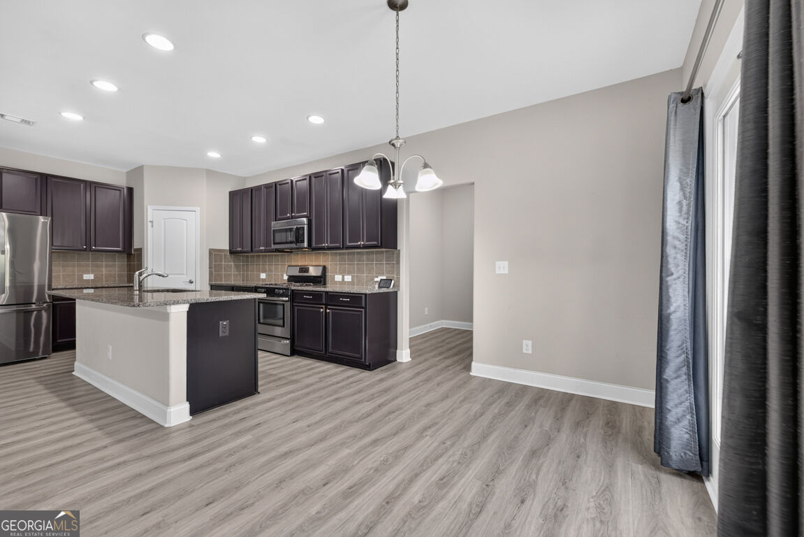 1202 Lincoln Lane Property Photo 19