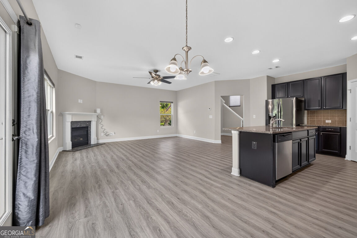 1202 Lincoln Lane Property Photo 20