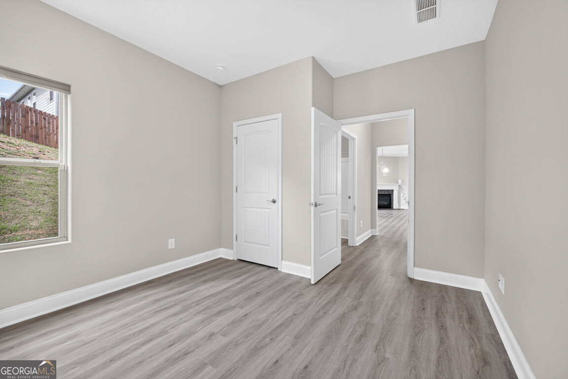 1202 Lincoln Lane Property Photo 22