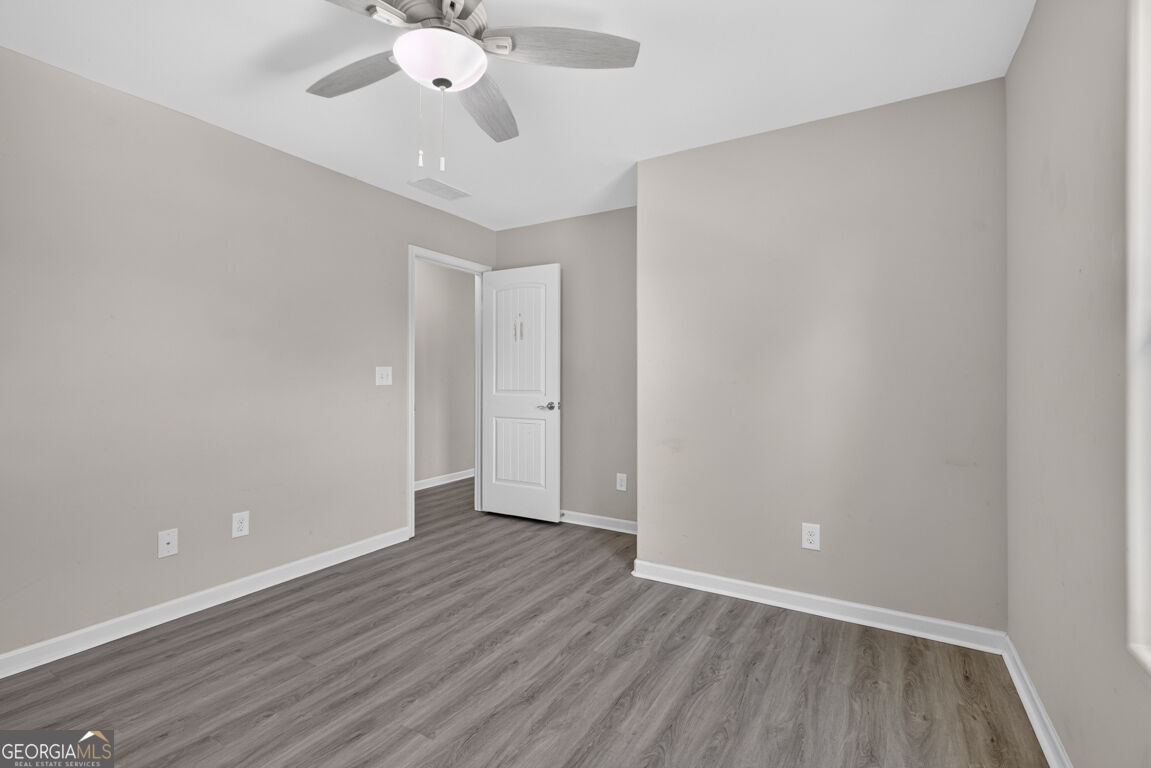 1202 Lincoln Lane Property Photo 32