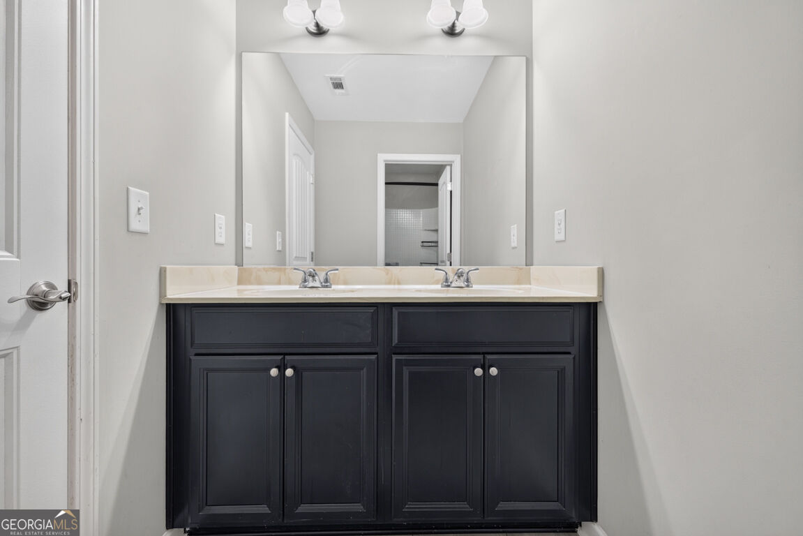 1202 Lincoln Lane Property Photo 37
