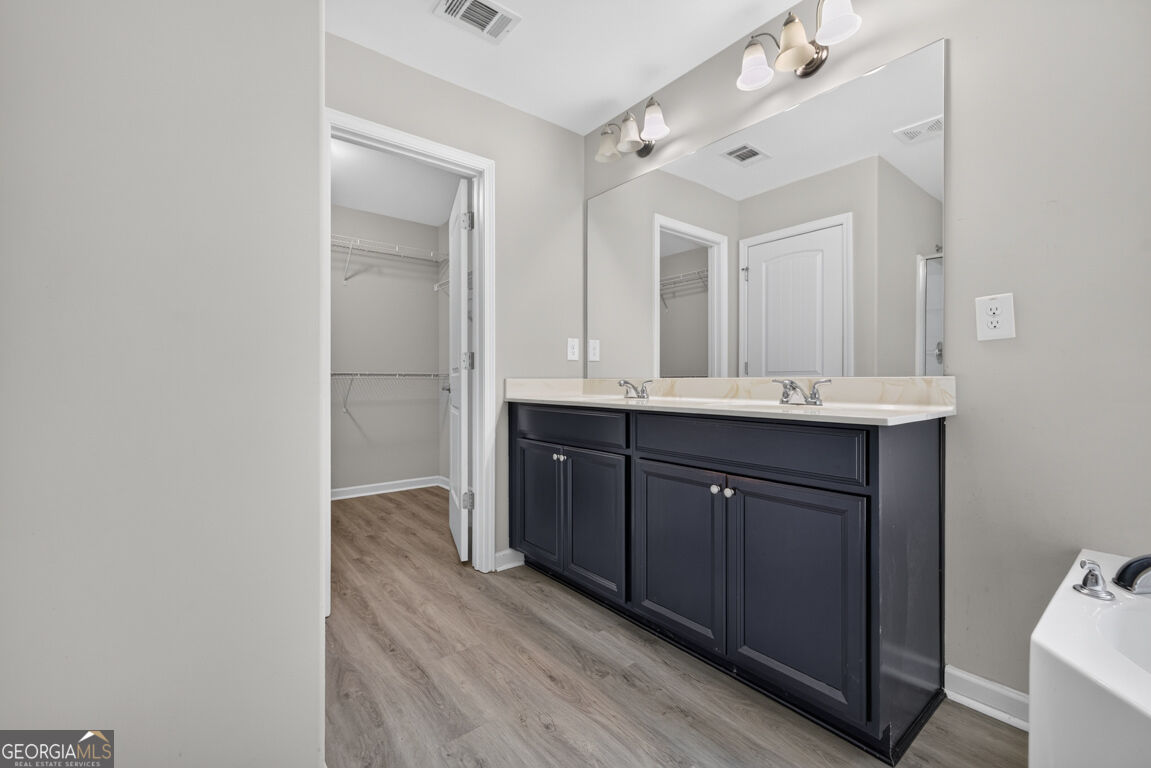 1202 Lincoln Lane Property Photo 46