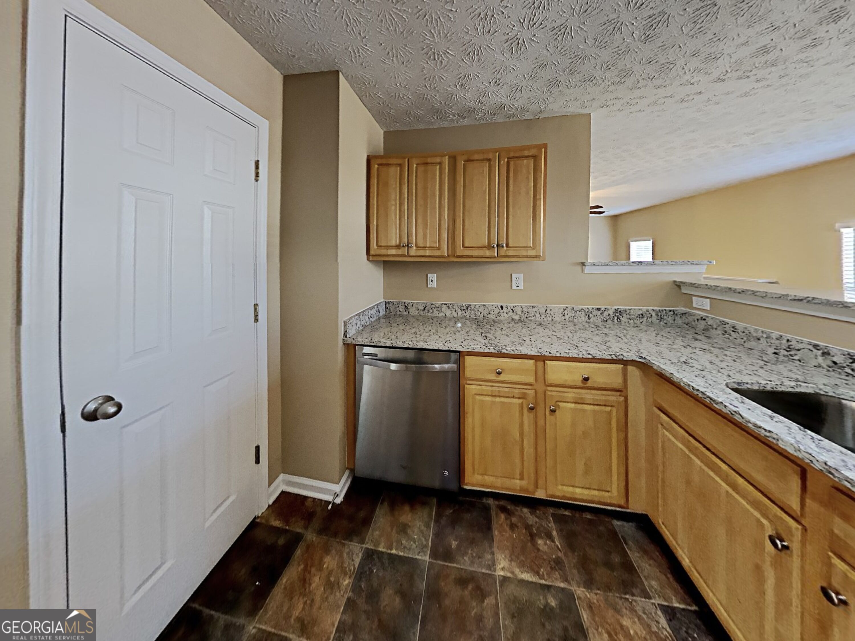 160 Long Drive Property Photo 11
