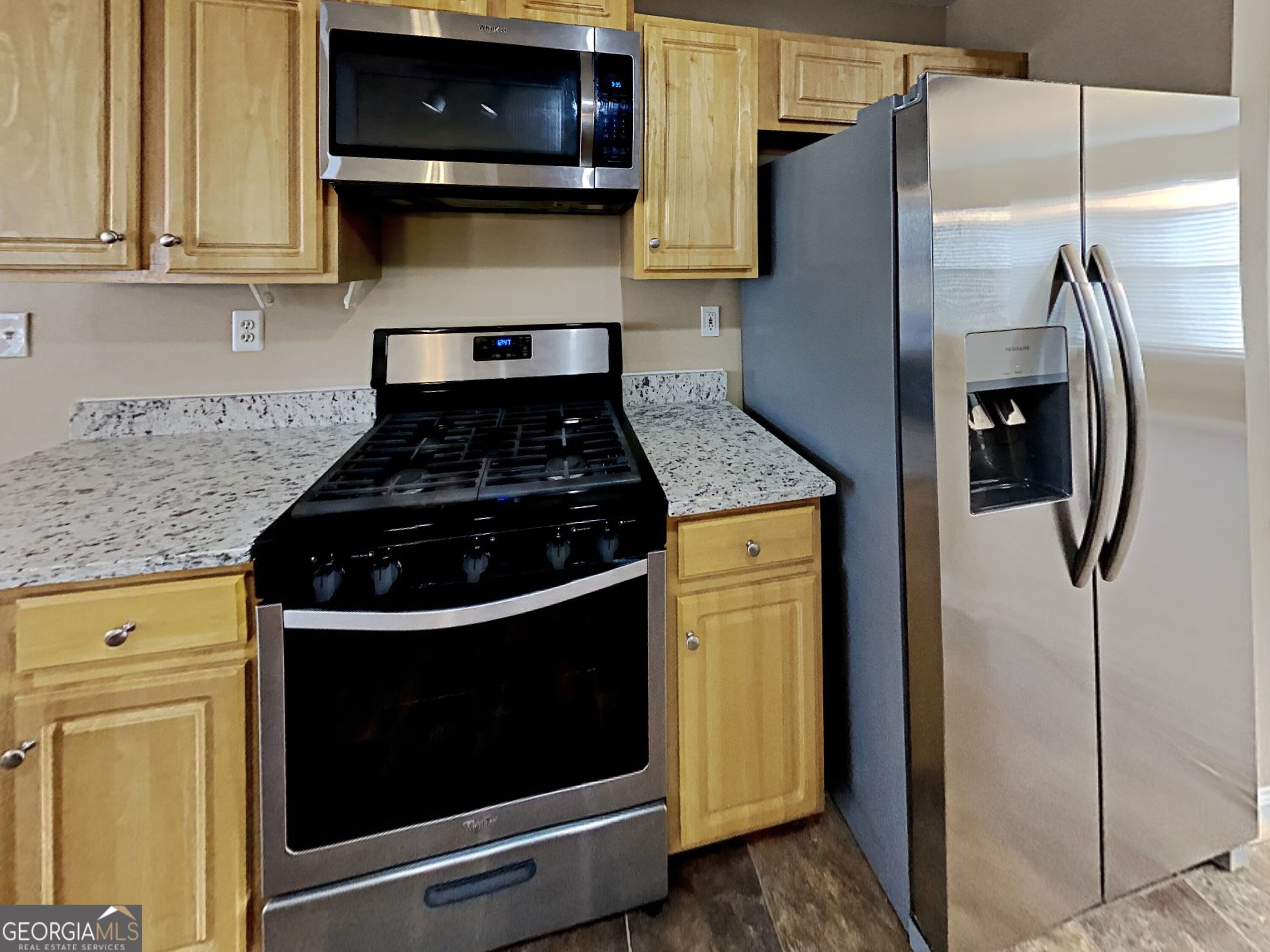 160 Long Drive Property Photo 22