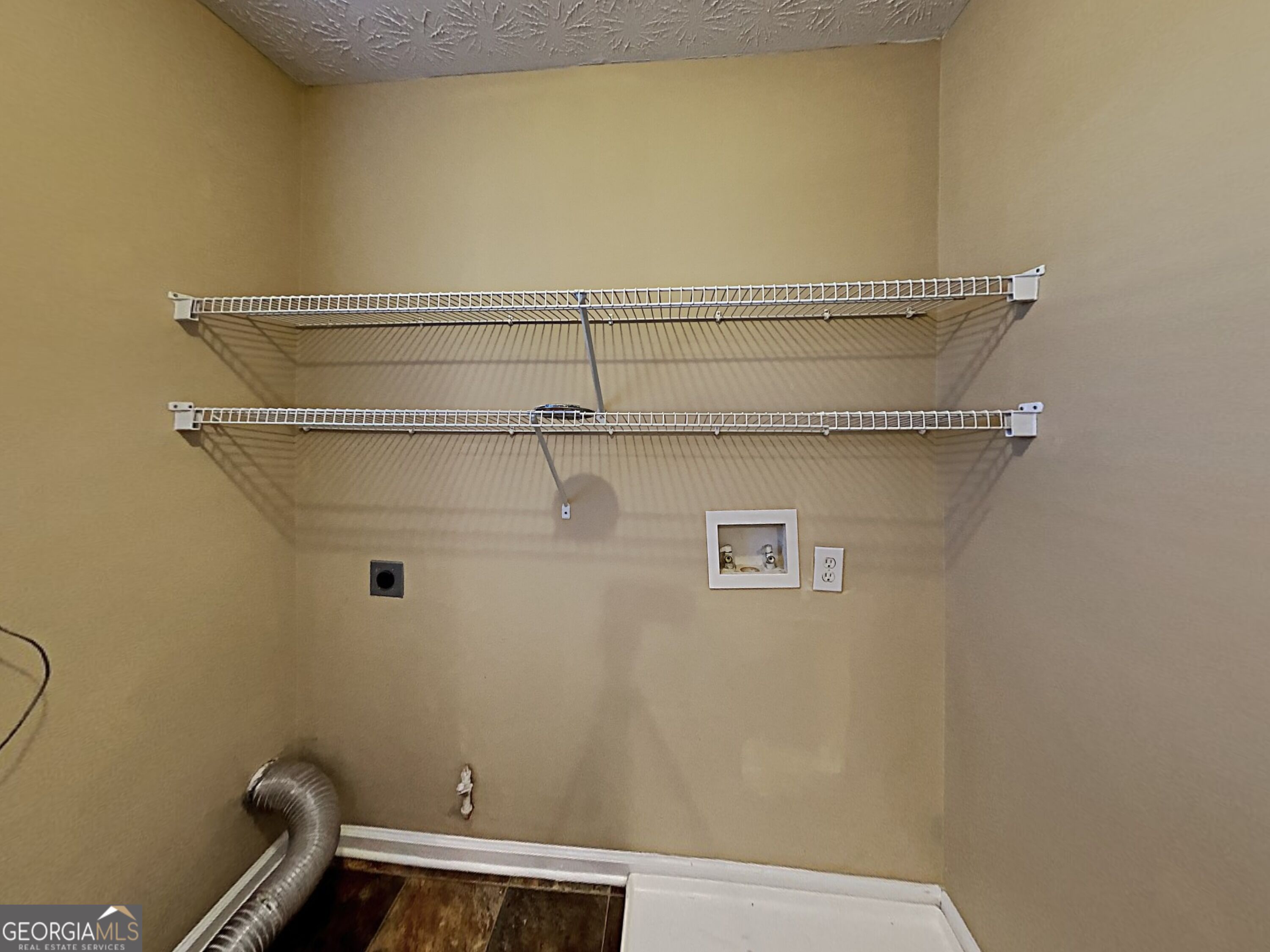 160 Long Drive Property Photo 24