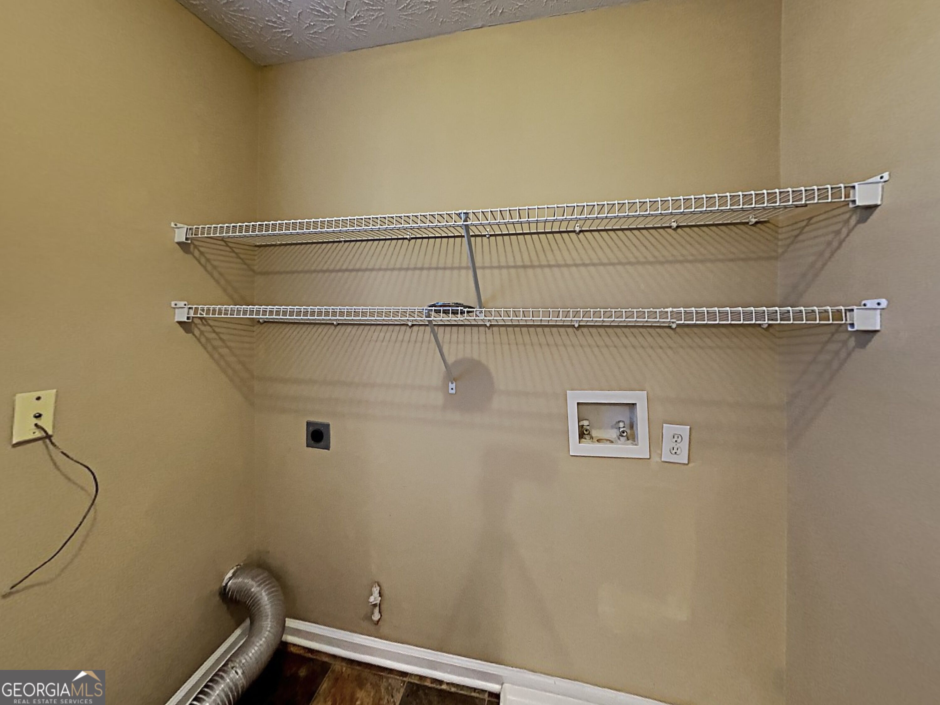 160 Long Drive Property Photo 25
