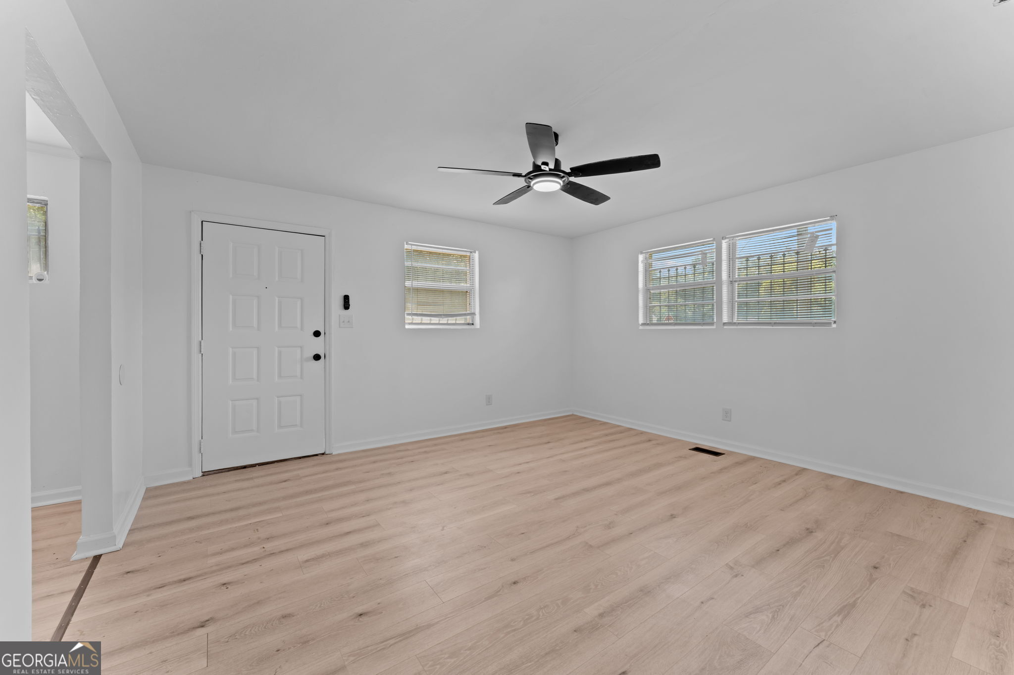 801 E Church Street Property Photo 7