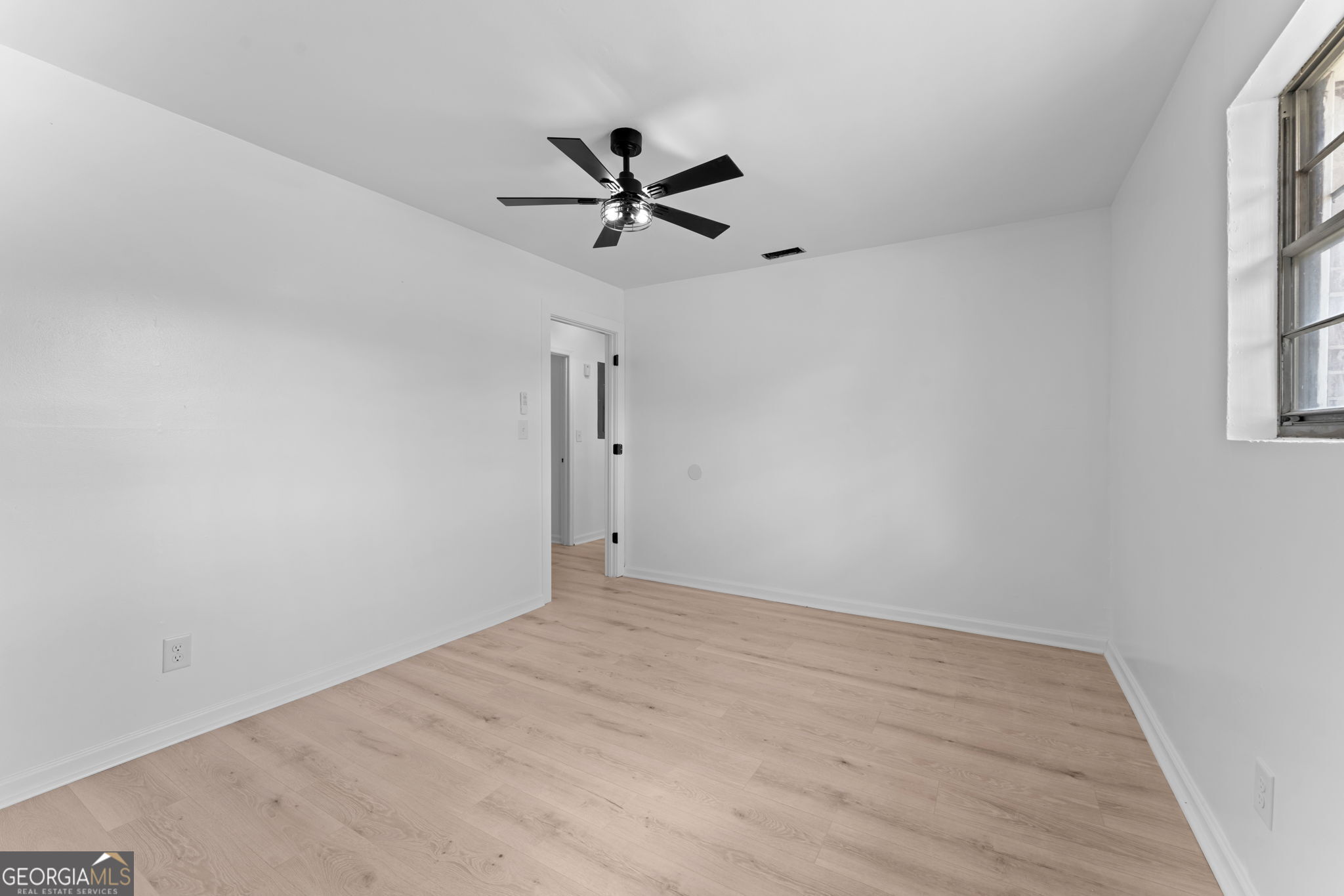 801 E Church Street Property Photo 16