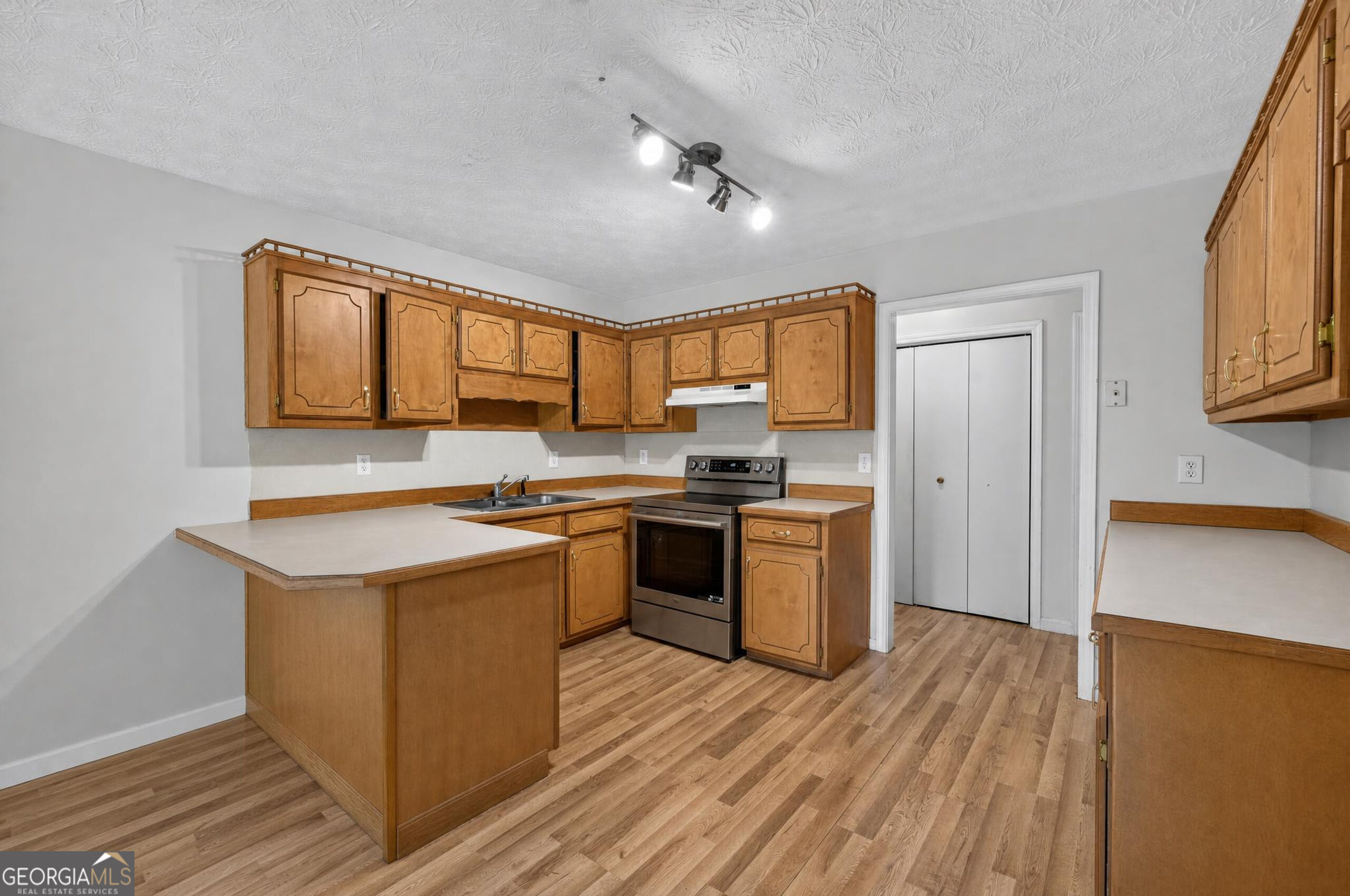 125 Willow Shoals Drive Property Photo 16