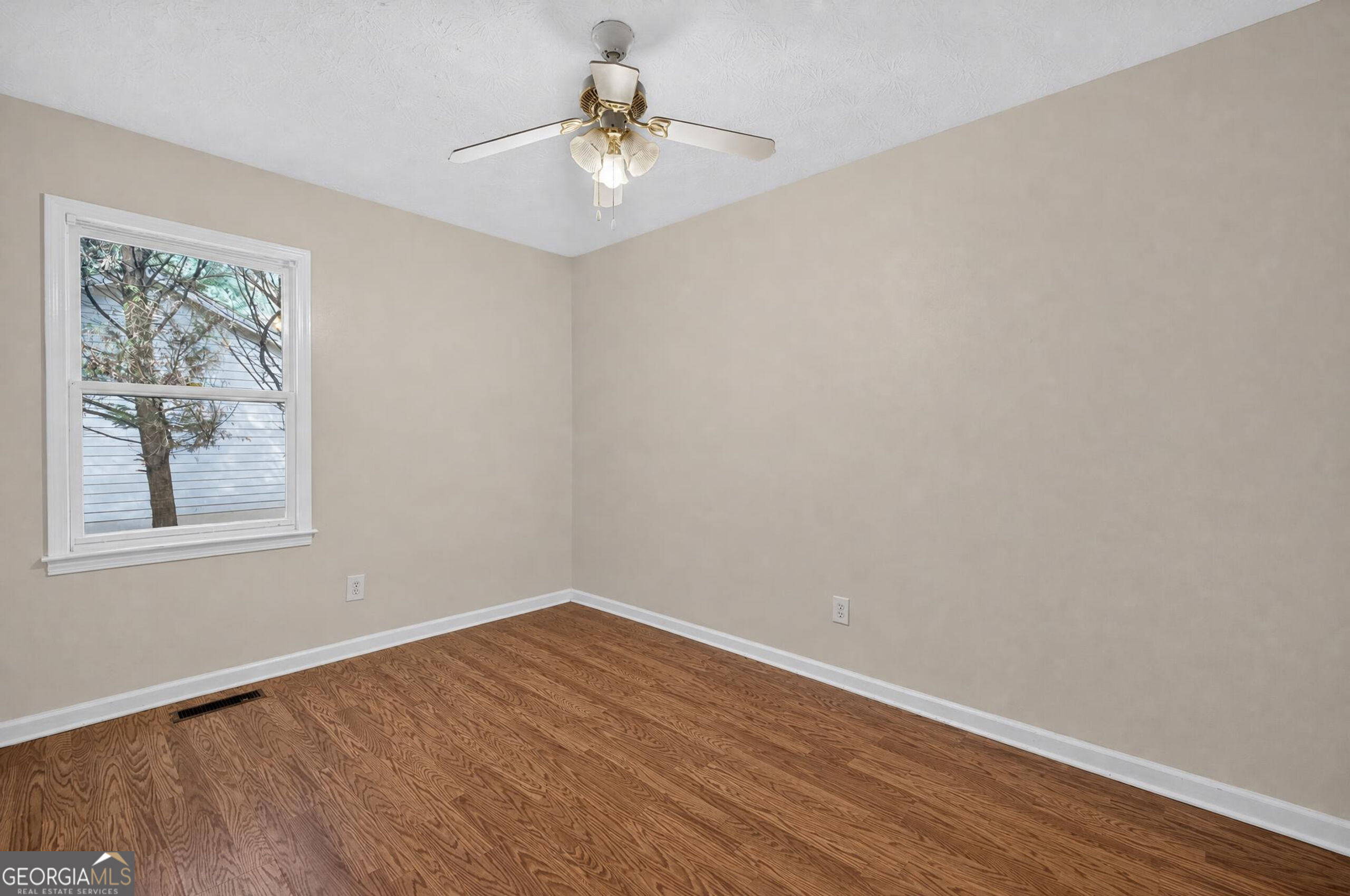 125 Willow Shoals Drive Property Photo 24