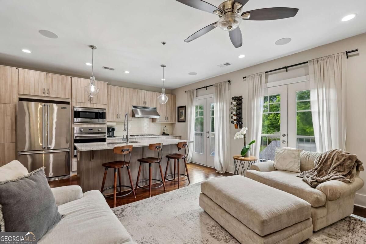 307 Canton Way Property Photo 11