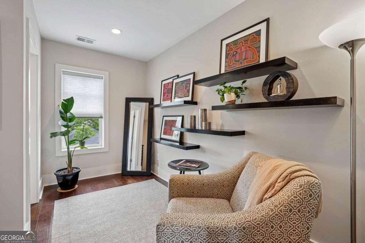 307 Canton Way Property Photo 18